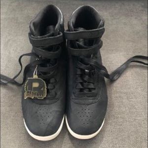 Brand new Reebok leather sneakers